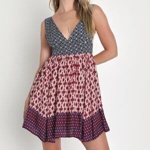 Lulu's Navy and Burgundy Mixed-Print Backless V-Neck Mini Dress